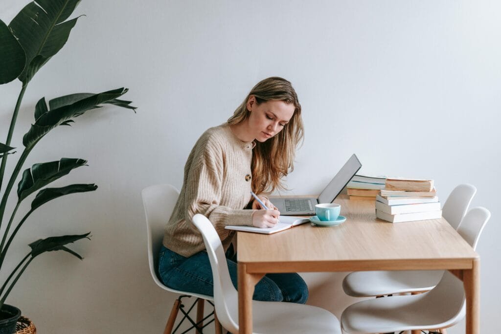 Woman working on her retirement plan to overcome her money fears